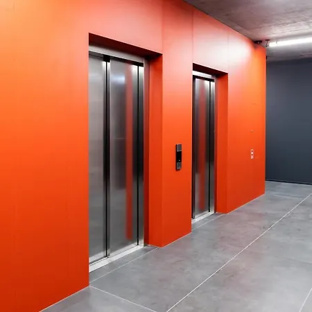 Apartment Downtown ,next To Spodek-free Parking *