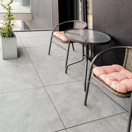 Apartment Downtown ,next To Spodek-free Parking *