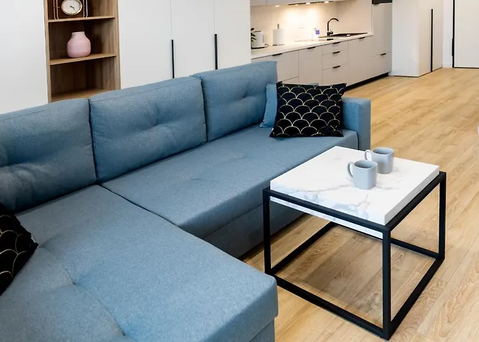 Downtown ,next To Spodek-free Parking קטוביץ