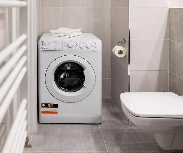 דירה Downtown ,next To Spodek-free Parking *