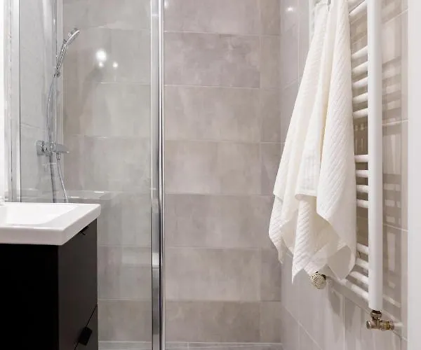 דירה Downtown ,next To Spodek-free Parking